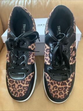🎯⚡️True Religion Stevi Leopard Low Top Sneakers Streetwear Casual Shoes NIB 8.5